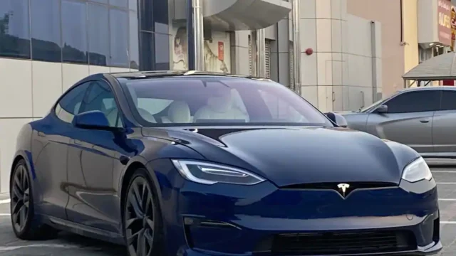 تيسلا اس بلايد Tesla S Blade 2022